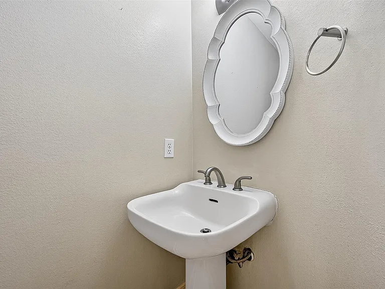 3027 Bissonnet St — Photo 24