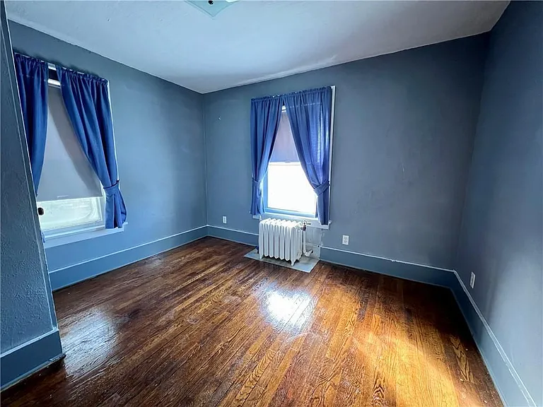 2701 German St — Photo 2