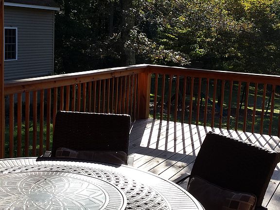 4th image of 202 Brockenbrough Pl