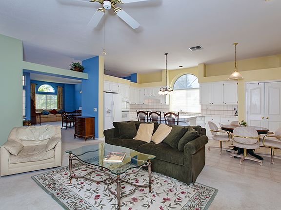 3rd image of 1322 Avenida Alvarado