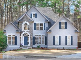 155 Aristocrat Ct, Fayetteville, GA 30215