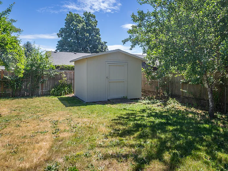 3728 SE 49th Ave — Photo 47
