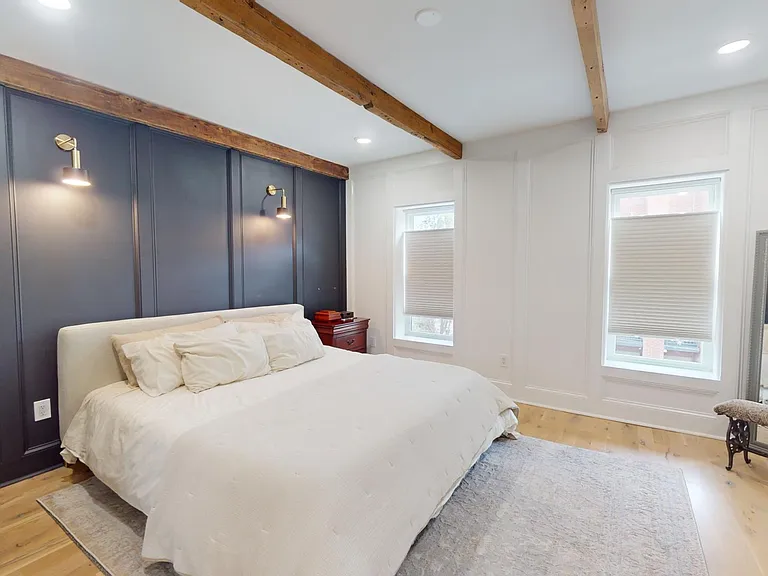 1226 Federal St — Photo 8