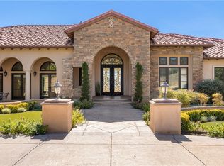 10727 W Stallion Ranch Rd, Shadow Hills, CA 91040