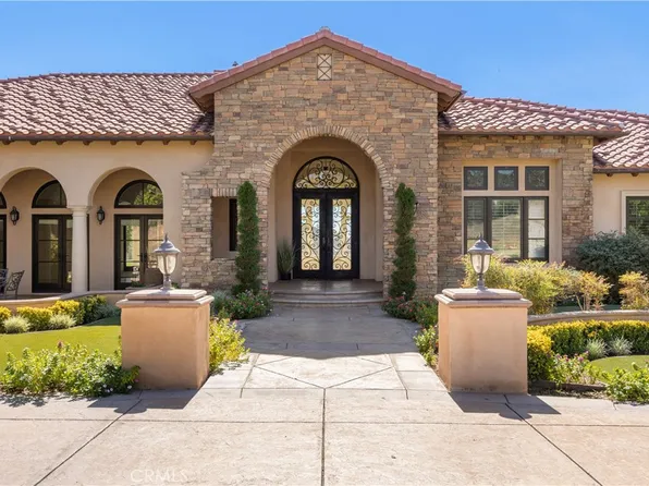 10727 W Stallion Ranch Rd, Shadow Hills, CA 91040