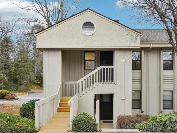 602 Abbey Cir, Asheville, NC 28805