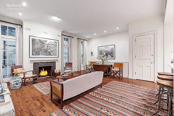 1st image of 39 E 10th St APT 1W