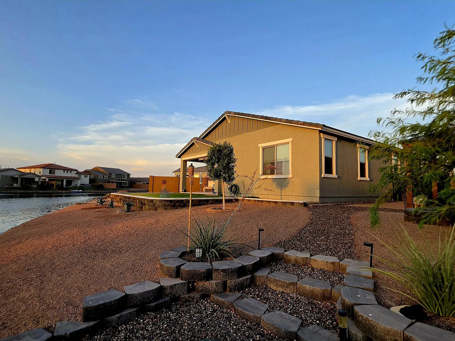 4 bed, 3.0 bath, 2071 sqft, $2,895 — Photo 1