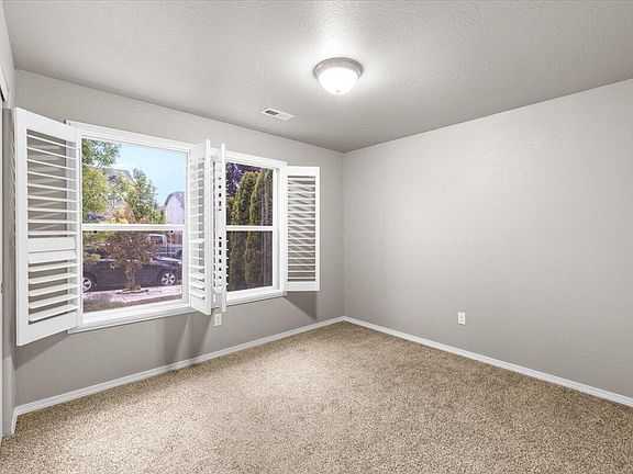 5th image of 3471 Cascara St