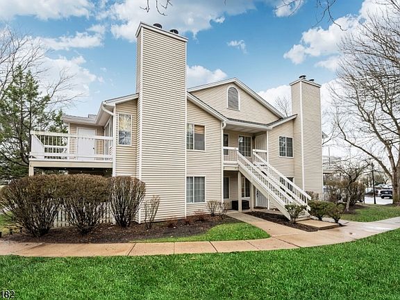 2nd image of 49 Sage Court