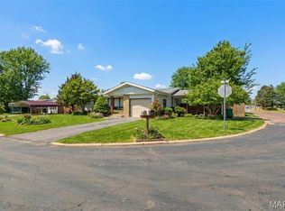 815M Carlton St, Mountain Grove, MO 65711