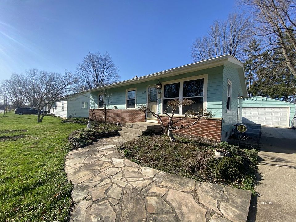 1st image of 224 Electric Ave