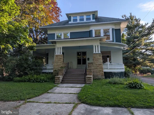 107 York Ave, West Pittston, PA 18643