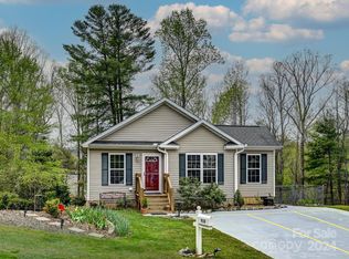 918 Gleason St, Arden, NC 28704