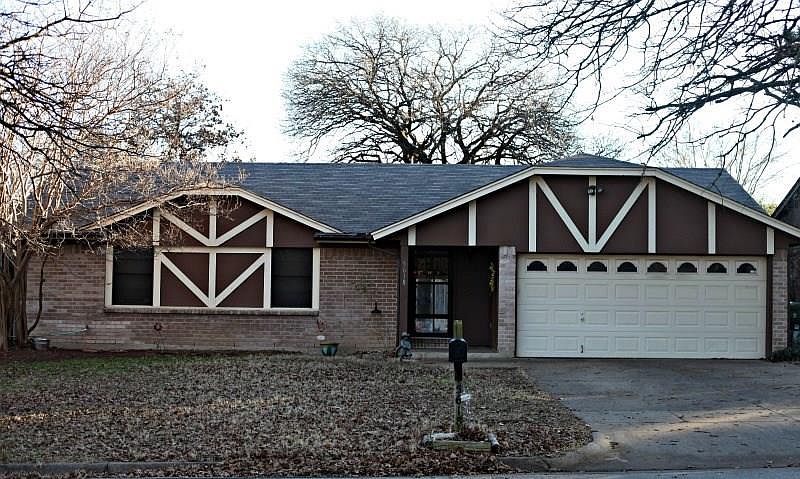 1st image of 5618 Woodhollow Dr