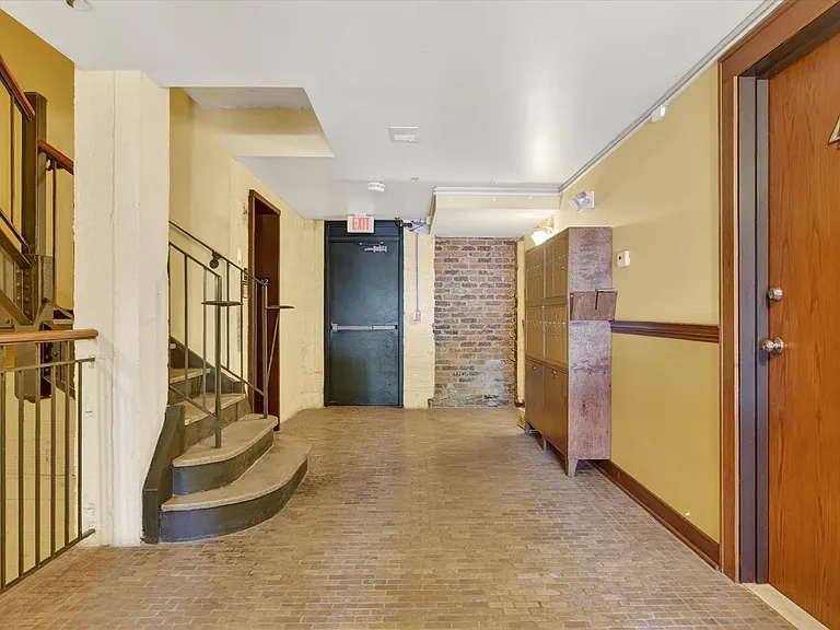 78 Watson St #8 — Photo 45