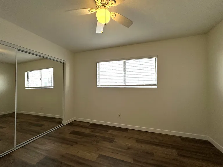 4460 Mississippi St #8 — Photo 14