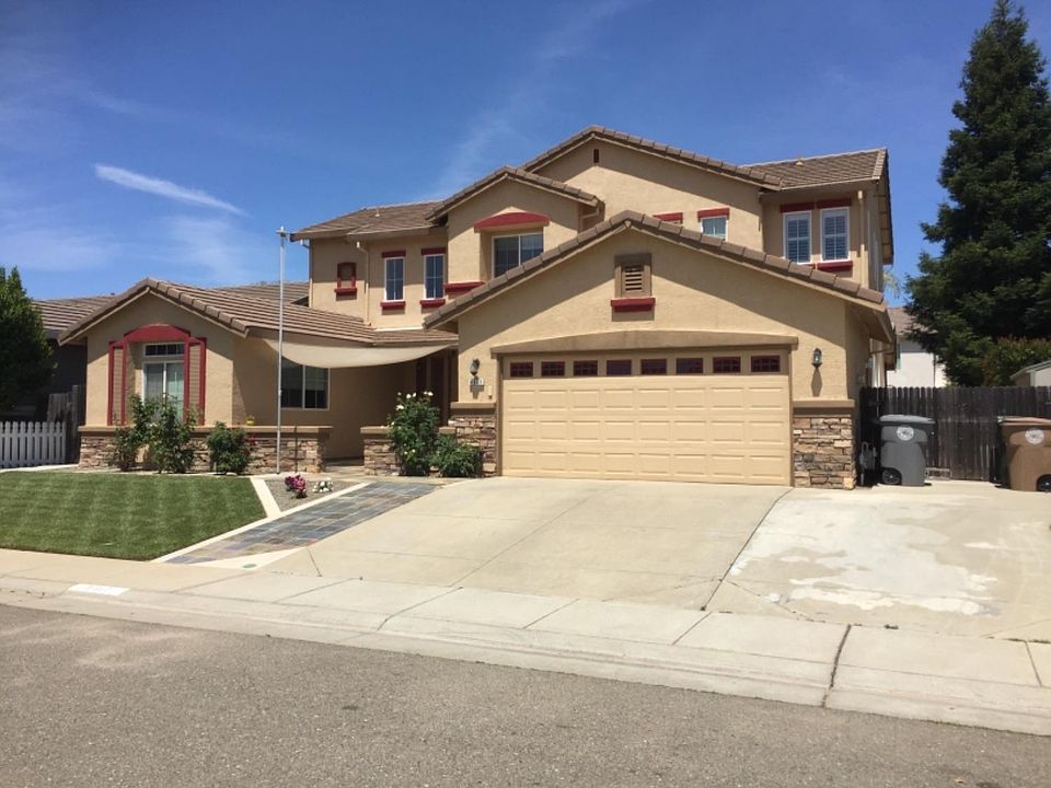 2nd image of 9317 Sierra Spring Way