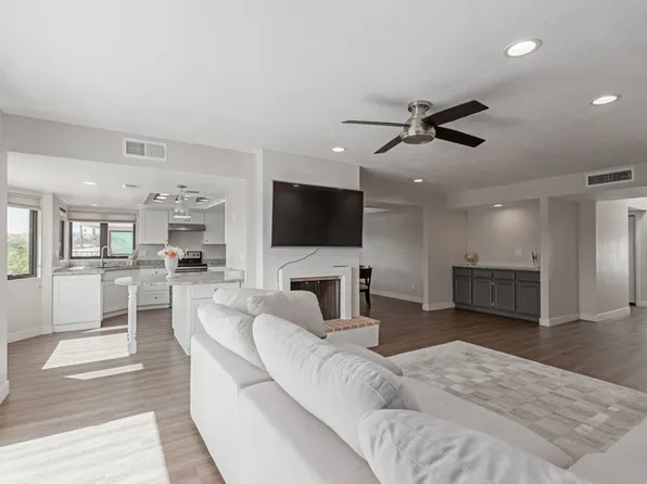 8175 E Del Cuarzo Dr, Scottsdale, AZ 85258