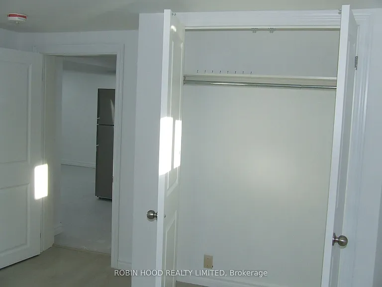 377 East Ave E #BASEMENT — Photo 12