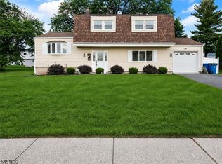 13 Patton Dr, Franklin Twp., NJ 08873