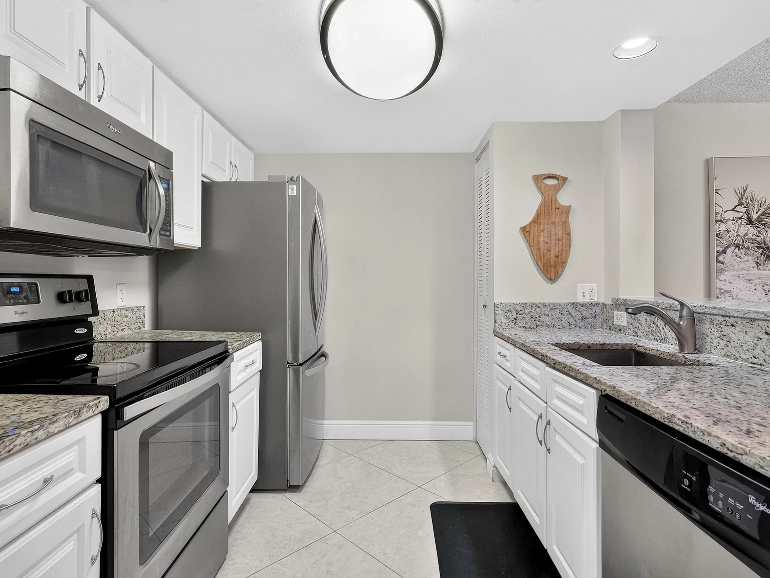 2 bed, 2.5 bath, 1188 sqft, $2,800 — Photo 4