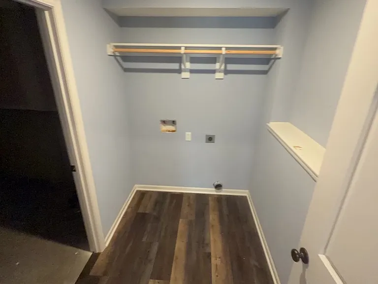 112 S McGee St — Photo 19
