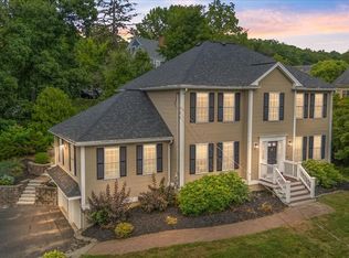 5 Wingate St, Amesbury, MA 01913