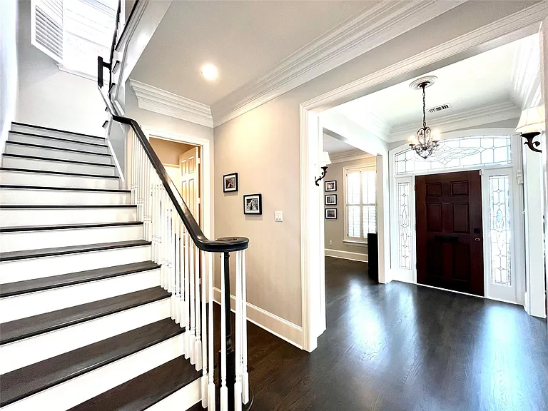 27 Lana Ln #A — Photo 9