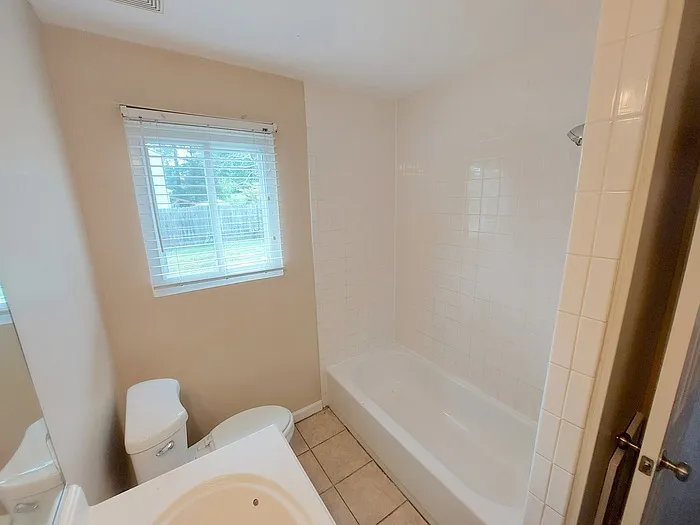 329 Bernice Pl — Photo 16