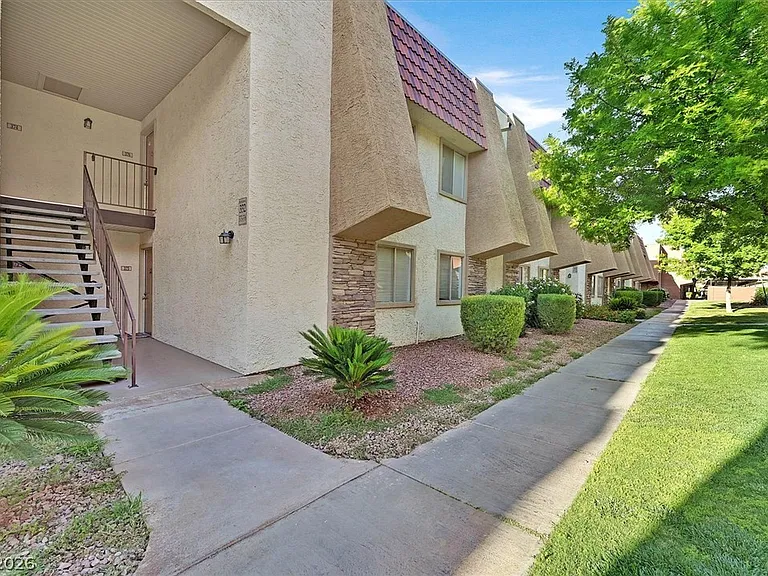 5493 Indian River Dr #376 — Photo 22