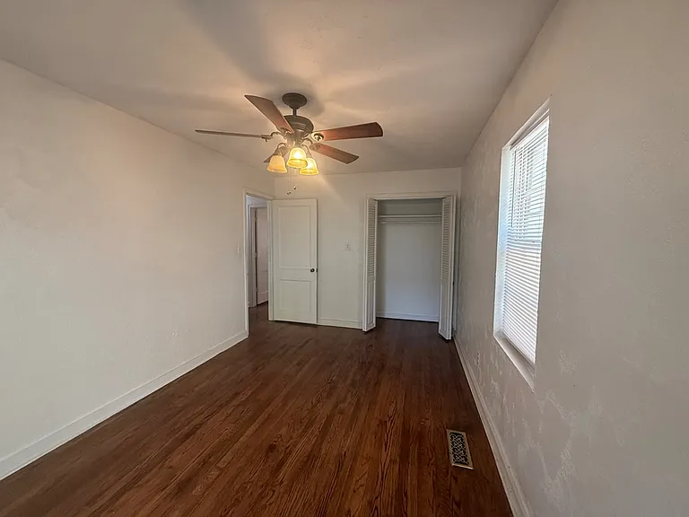 3105 NW 21st St — Photo 22