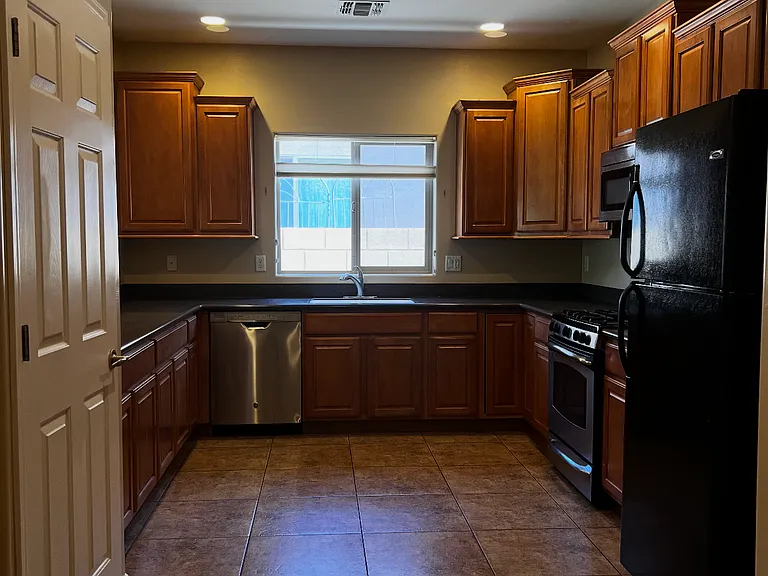 13555 N Barlassina Dr — Photo 13