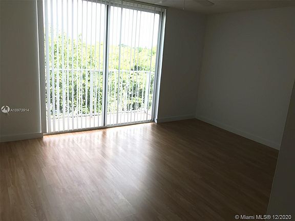 5th image of 1740 NW North River Dr APT 625