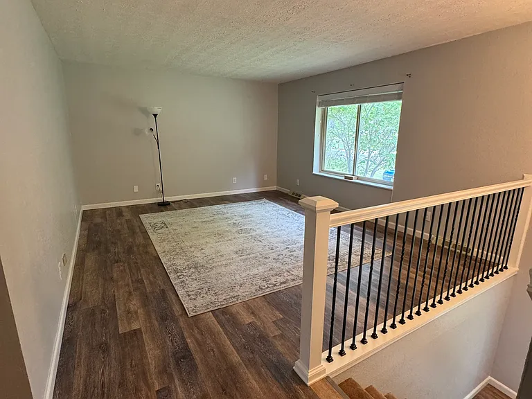 5605 Woodland Dr — Photo 2