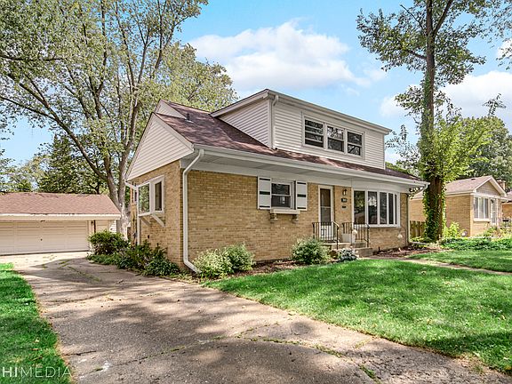 3rd image of 303 S Phelps Ave