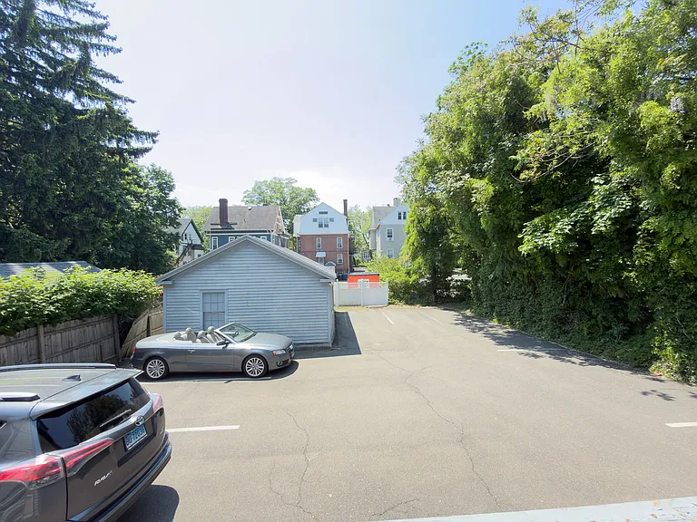 140 Cottage St — Photo 21