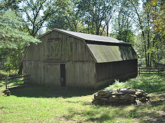 Barn