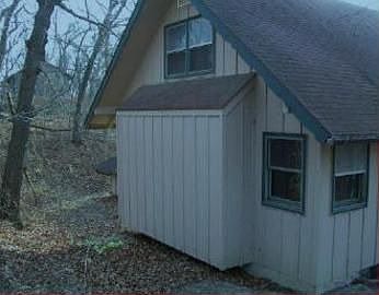 2nd image of 8822 Walnut Ln