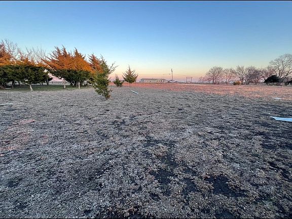 3rd image of 1110 County Road 697