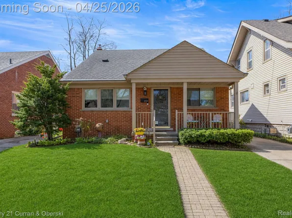 21721 Nowlin St, Dearborn, MI 48124