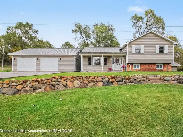 6165 Dutcher Rd, Howell, MI 48843