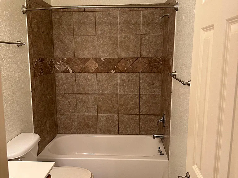 165 S Pinyon Point — Photo 3
