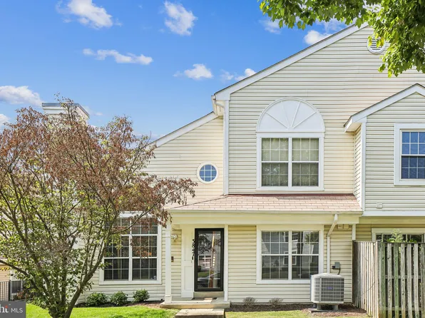 3847 Eaves Ln #156, Bowie, MD 20716
