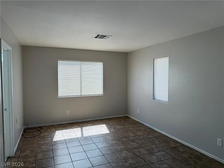1864 Star Sapphire Ct — Photo 23