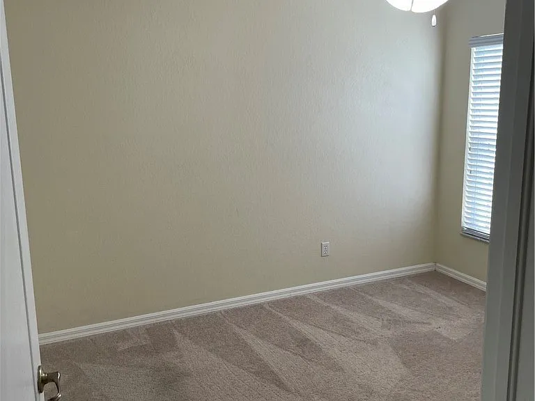 1512 SE 2nd Ave — Photo 14