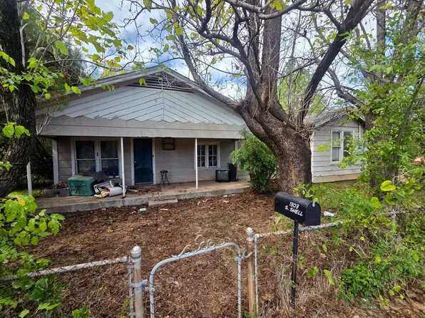 1303 S Shell St, White Oak, TX 75693