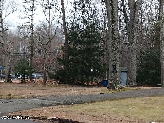 3rd image of 115 Pension Road