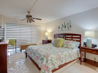 3524 Via Poinciana APT 201, Lake Worth, FL 33467