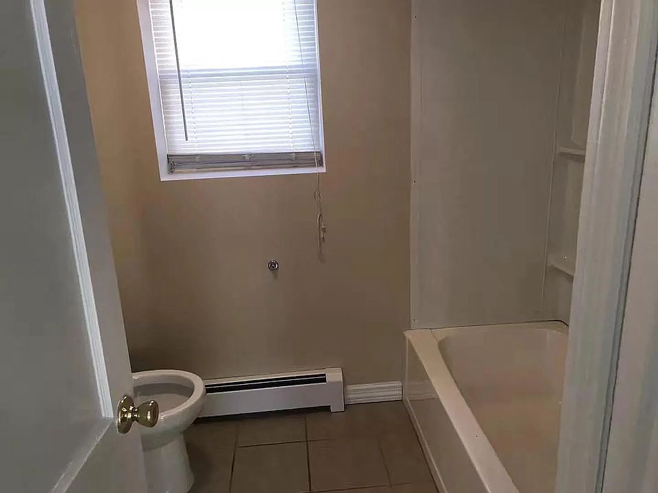 2nd image of 159 Whitford Ave